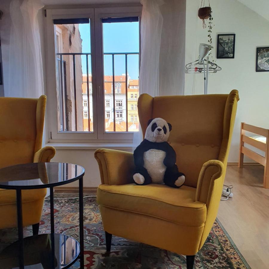 Apartament Cozy View Location Charles Bridge